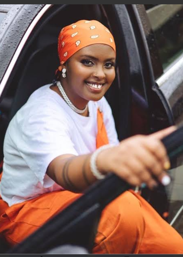 Ariel Wayz yatangaje ko "Universal Music Group" izamufasha kugeza umuziki we kure