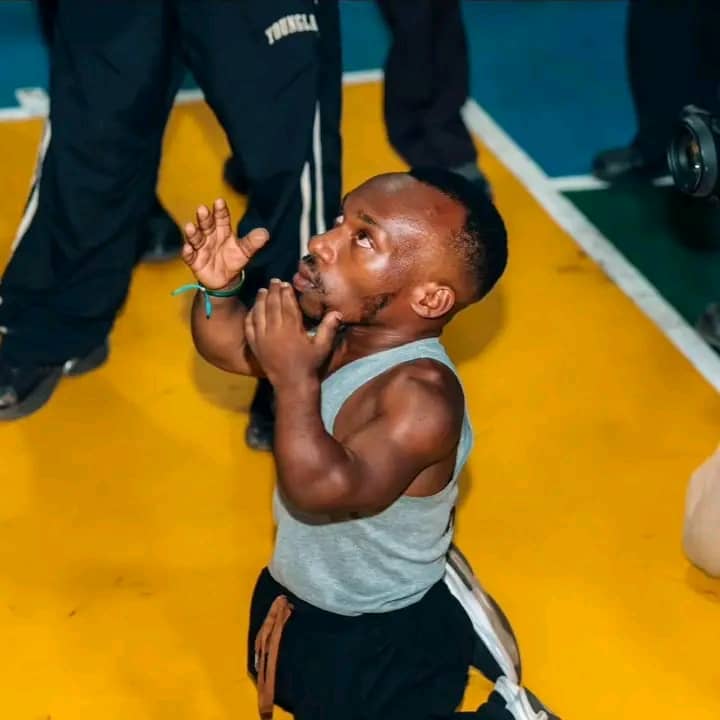 Kagarara akomeje gushimira Imana nyuma yo guhindurirwa ubuzima na Ashton Hall