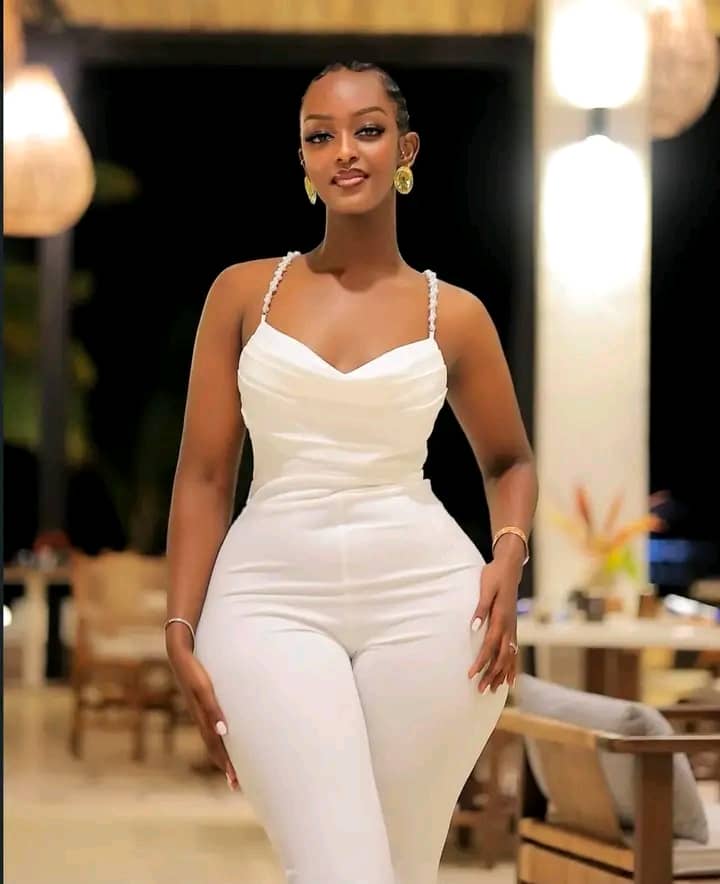 Pamella yatanze gasopo ku bakomeje kumwandagaza ku mbuga nkoranyambaga