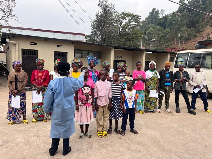 U RWANDA RWAKIRIYE ABANYARWANDA 302 BAVUYE MUMASHYAMBA YA CONGO(RDC)