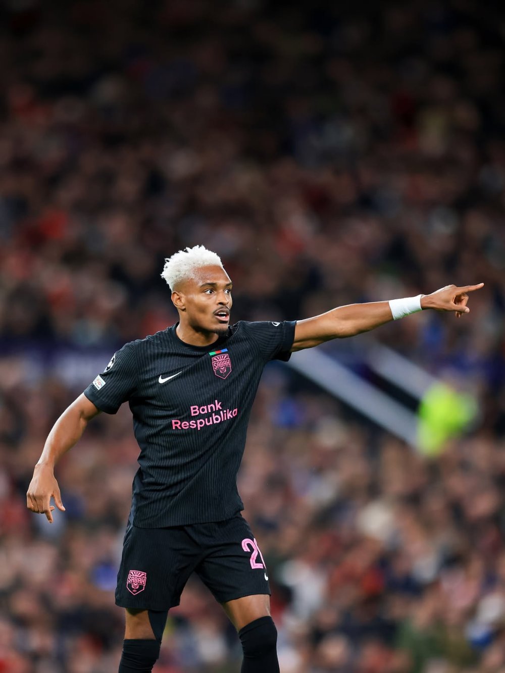 Joy-Lance Mickels ntiyahiriwe n’umunsi wa mbere muri UEFA Champions League
