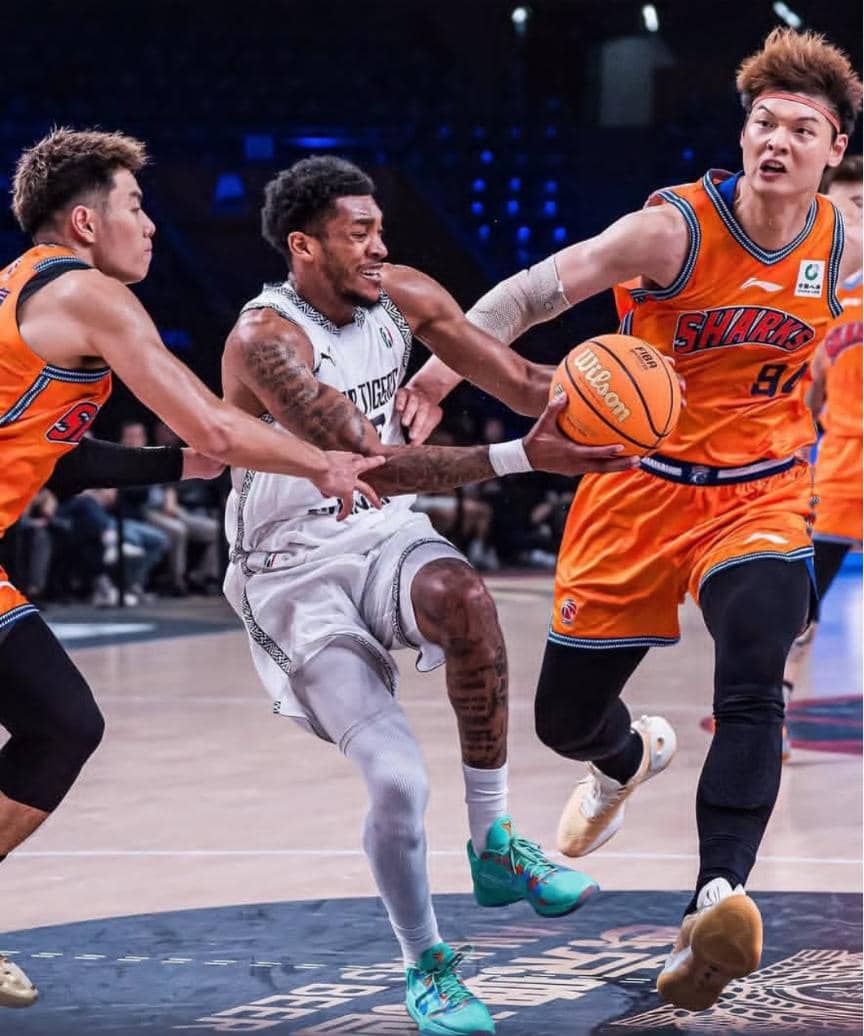 RSSB Tigers yatsinze Shanghai Sharks muri FIBA intercontinental cup
