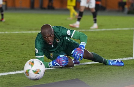 Ernan Siluane wa APR FC yafashije ikipe y'igihugu ya Mozambique kunganya na Sénégal