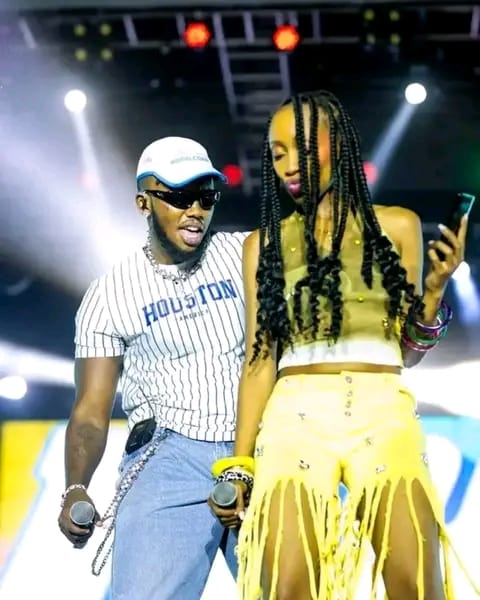 Chris eazy nzamushima paka niwe watumye ngera aho ndi - Utah nice