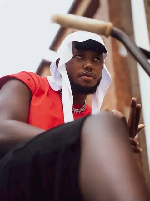 Junior Giti yatangaje impamvu Chris eazy atagiye muri 1:55AM