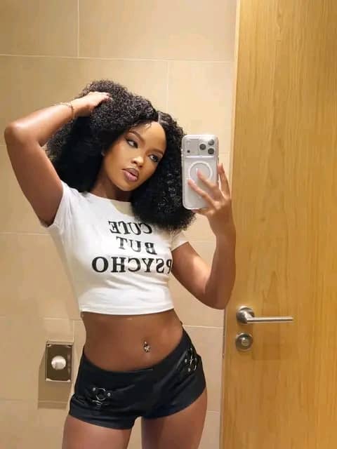 Sheilah Gashumba yikomye abapasiteri bo muri Uganda